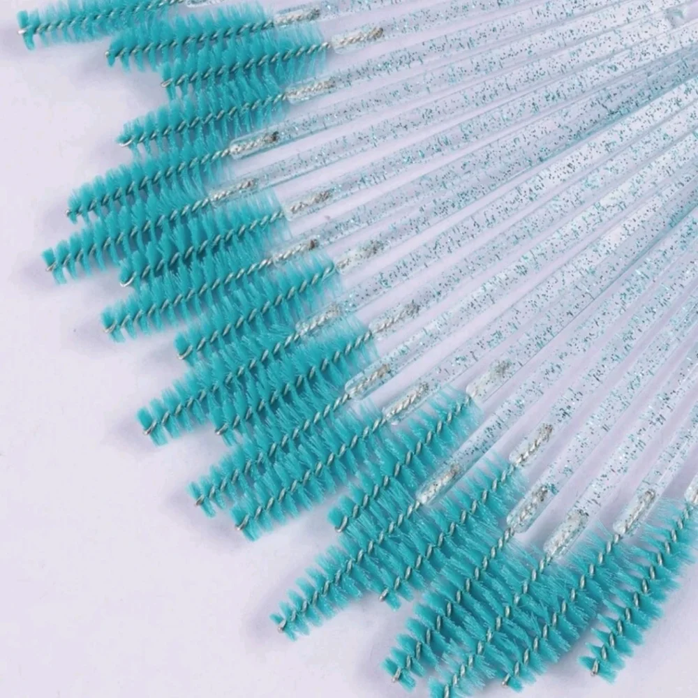 Aqua Glitter Eyelash Brushes